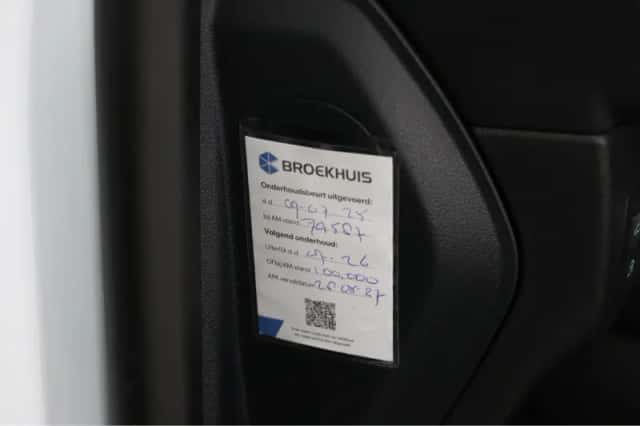 Ford Kuga (2021) thumbnail 6
