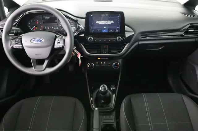 Ford Fiesta (2020) thumbnail 4