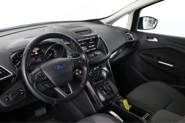 Ford C-Max (2016) thumbnail 4
