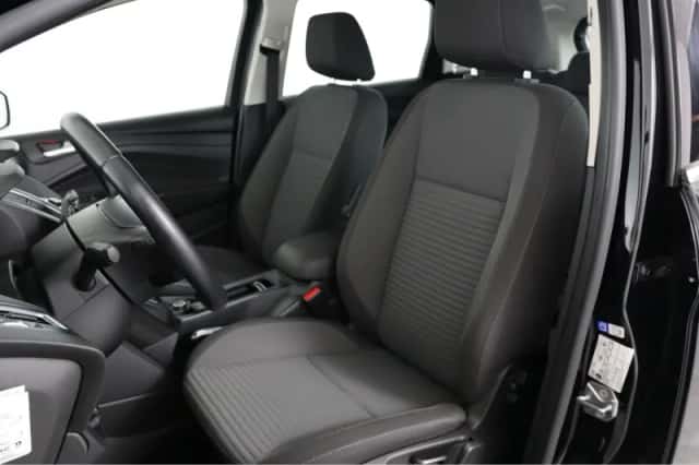 Ford C-Max (2016) thumbnail 5