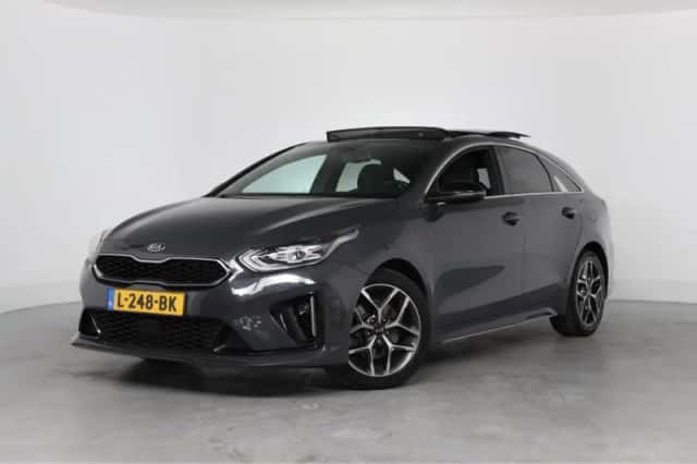 Kia Proceed (2021) thumbnail 1