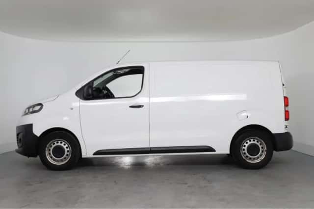 Opel Vivaro (2022) thumbnail 2