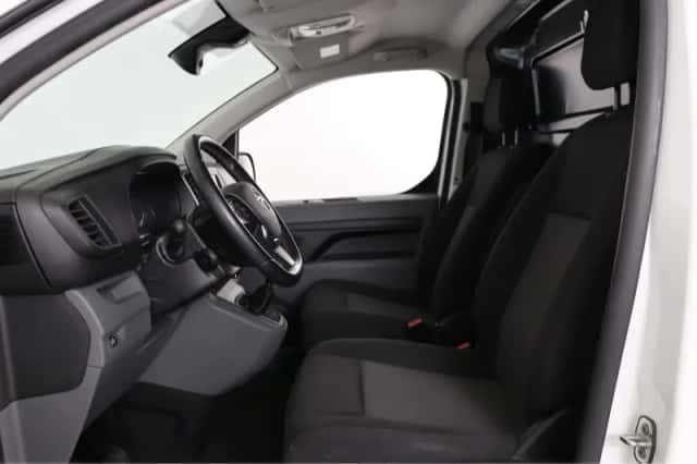 Opel Vivaro (2022) thumbnail 5