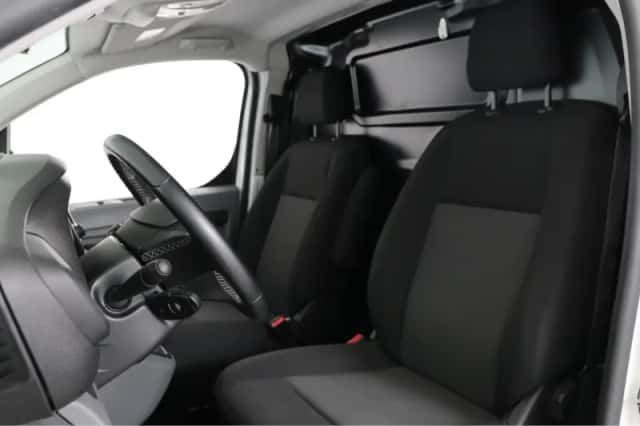Opel Vivaro (2022) thumbnail 6