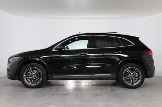 Mercedes-Benz GLA-Klasse (2024) thumbnail 2