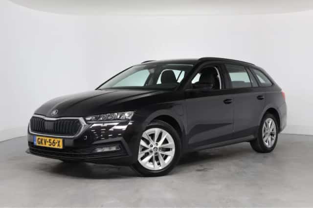 Škoda Octavia (2022) thumbnail 1