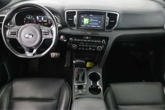 Kia Sportage (2016) thumbnail 4