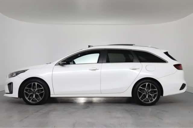 Kia Ceed Sportswagon (2019) thumbnail 2