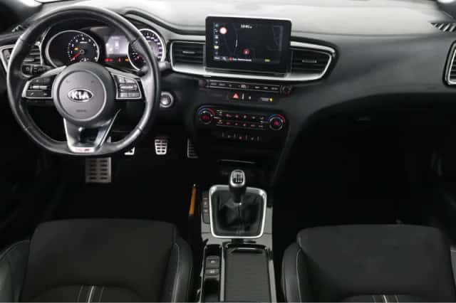 Kia Ceed Sportswagon (2019) thumbnail 4
