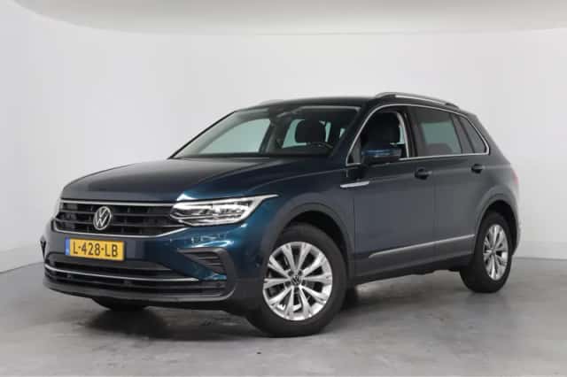 Volkswagen Tiguan (2021) thumbnail 1