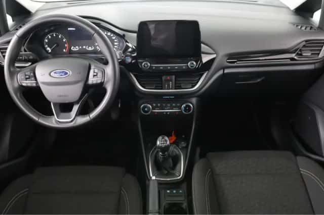 Ford Fiesta (2023) thumbnail 4
