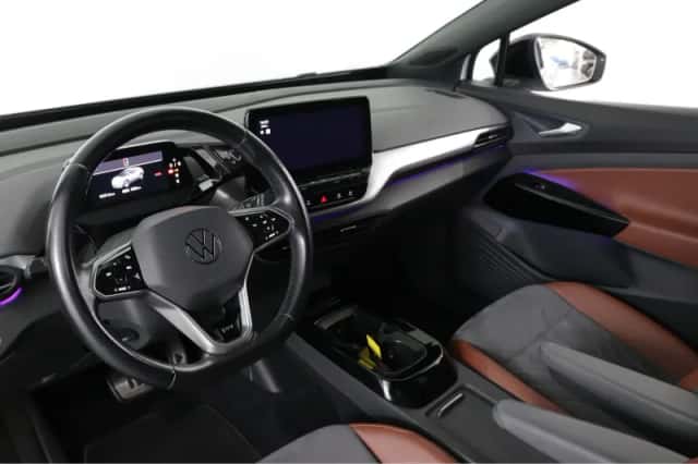 Volkswagen ID.4 (2021) thumbnail 6