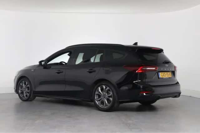 Ford Focus (2025) thumbnail 3