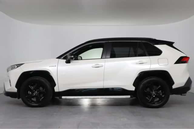 Toyota RAV4 (2019) thumbnail 2