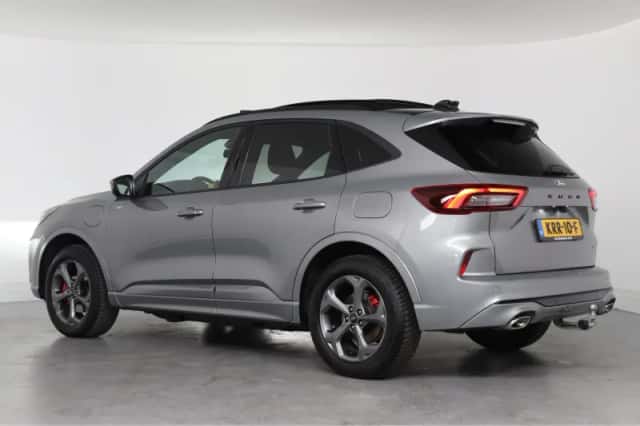 Ford Kuga (2026) thumbnail 3