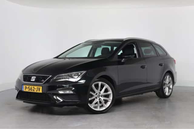 SEAT Leon (2018) thumbnail 1