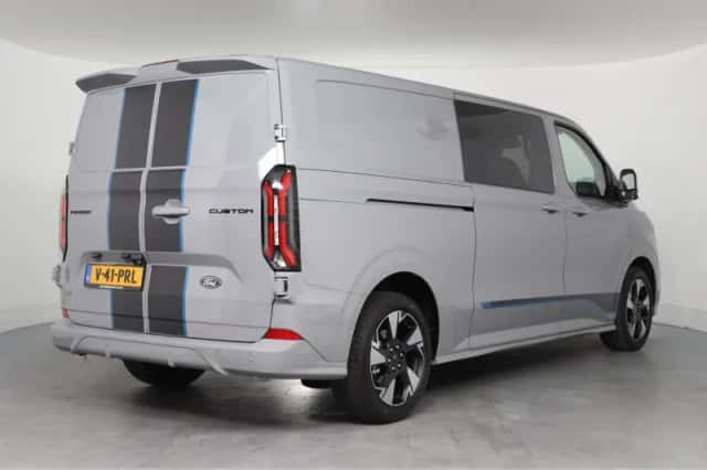Ford Transit Custom (2026) thumbnail 2