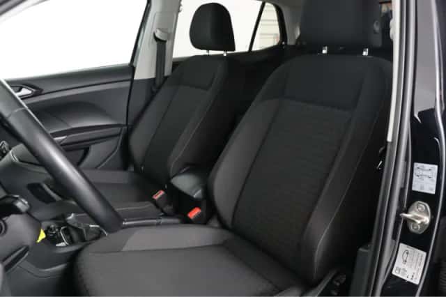 Volkswagen T-Cross (2022) thumbnail 6