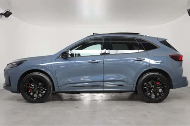 Ford Kuga (2026) thumbnail 2
