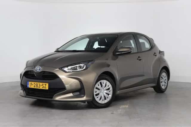 Toyota Yaris (2022) thumbnail 1