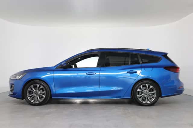 Ford Focus (2024) thumbnail 2