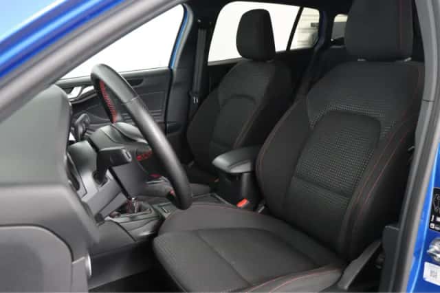 Ford Focus (2024) thumbnail 6