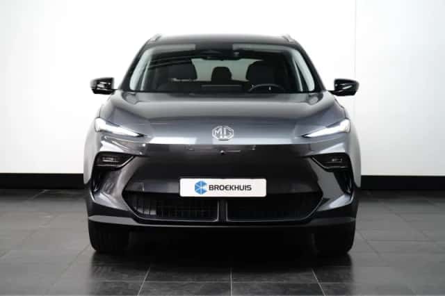 MG S5 EV (2053) thumbnail 2