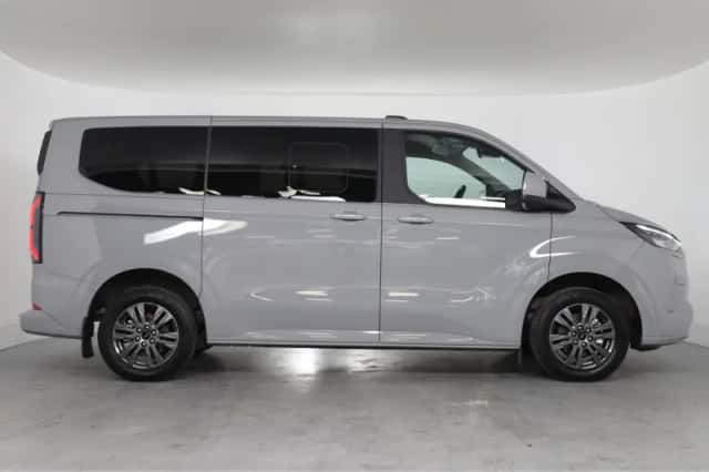 Ford Transit Custom (2025) thumbnail 2