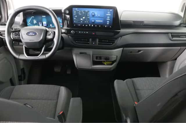 Ford Transit Custom (2025) thumbnail 4