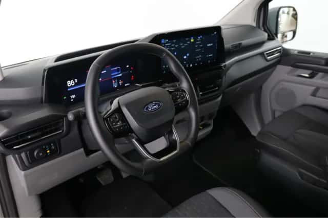 Ford Transit Custom (2025) thumbnail 5
