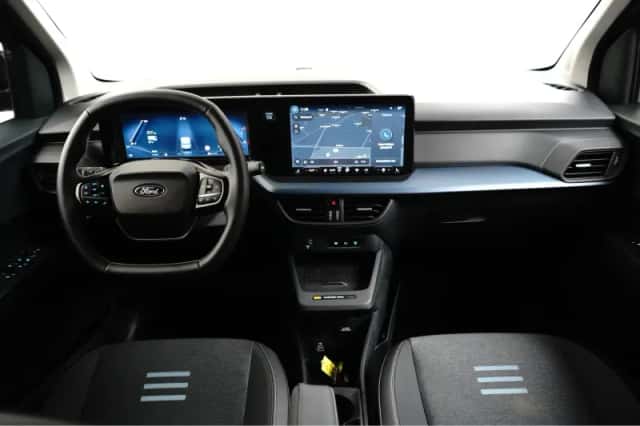 Ford Tourneo Courier (2025) thumbnail 5