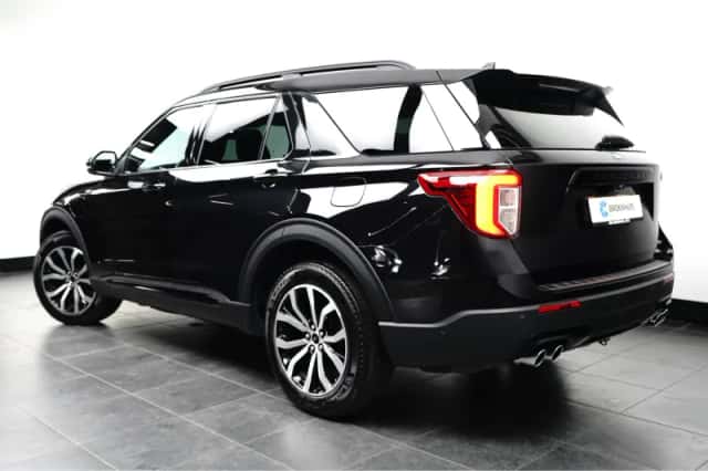Ford Explorer (2024) thumbnail 4