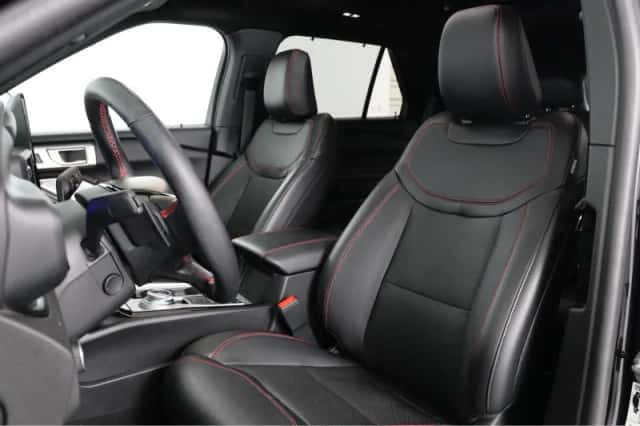 Ford Explorer (2024) thumbnail 6