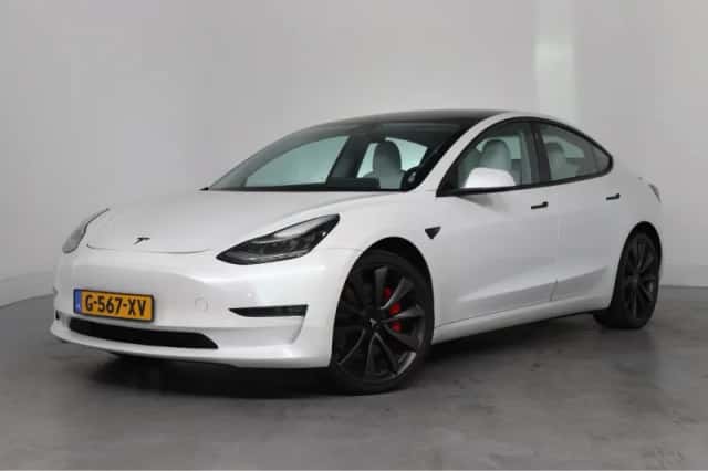 Tesla Model 3 (2019) thumbnail 1
