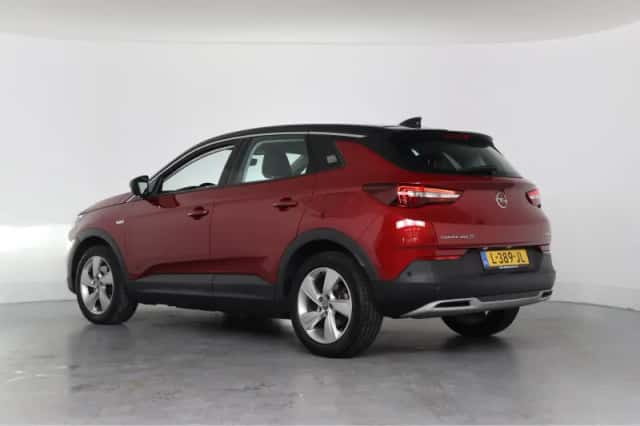 Opel Grandland X (2021) thumbnail 3