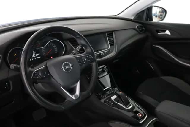 Opel Grandland X (2021) thumbnail 5