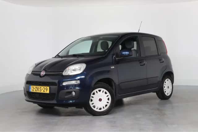 Fiat Panda (2015) thumbnail 1