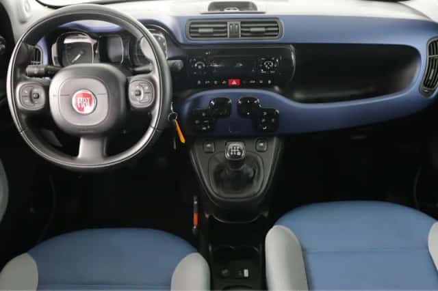 Fiat Panda (2015) thumbnail 4