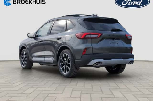 Ford Kuga (2025) thumbnail 3