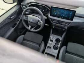 Ford Kuga (2025) thumbnail 9