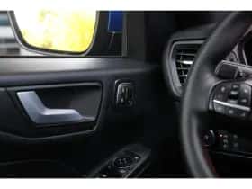 Ford Kuga (2024) thumbnail 14