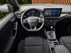 Ford Focus (2024) thumbnail 9