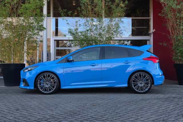 Ford Focus (2017) thumbnail 3