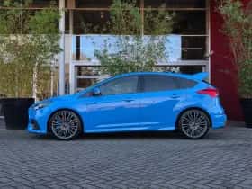 Ford Focus (2017) thumbnail 3