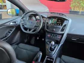 Ford Focus (2017) thumbnail 4