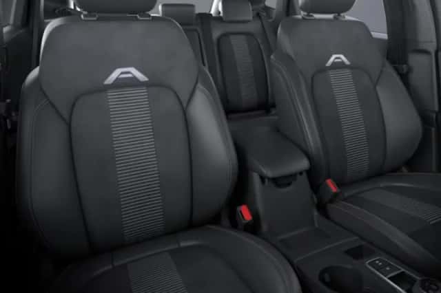 Ford Kuga (2026) thumbnail 5