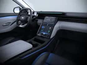 Ford Explorer (2026) thumbnail 5