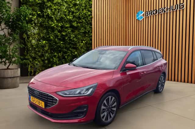 Ford Focus (2024) thumbnail 1