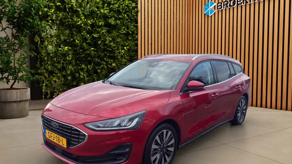 Ford Focus (2024) — foto 1