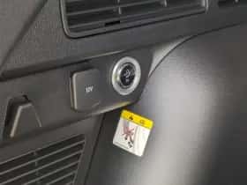 Ford Kuga (2026) thumbnail 23